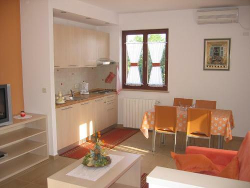 Apartments Mediteraneo