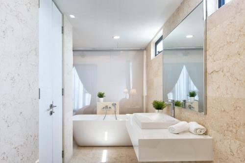 Apartamento Jazz Suites Modern Classic Seaview Condo