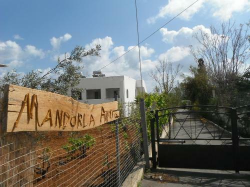 Mandorla Apartments