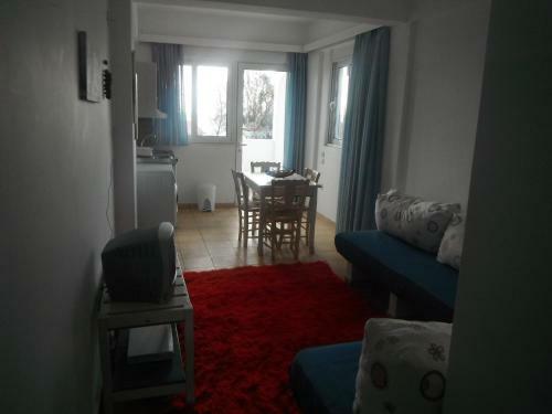 Mandorla Apartments