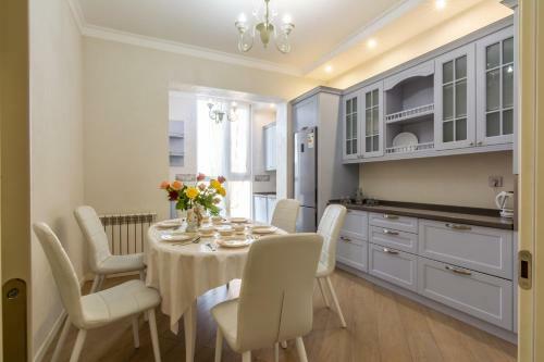 Vavilon Apartments