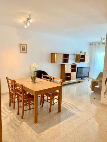 Apartamento - Wifi Free - Piscina 250 M Playa