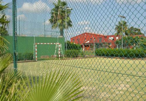 Villa de Tres Casas Con Padel Y Piscina