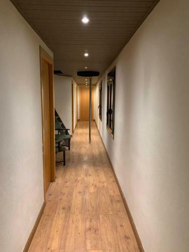 Villa de Tres Casas Con Padel Y Piscina
