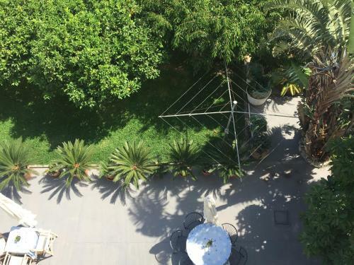 Makis Studios & Apartments