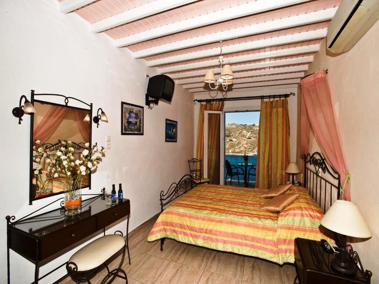 Hotel Vana Holidays