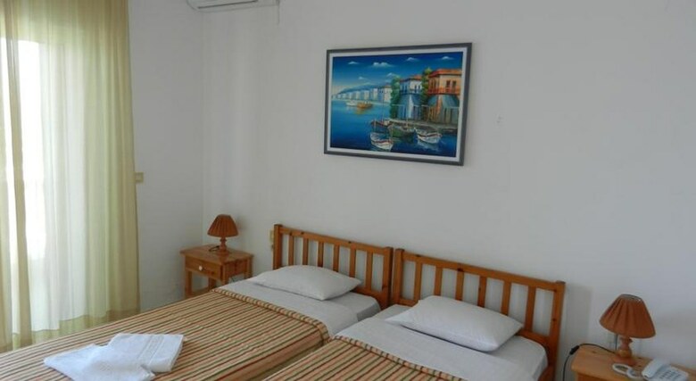 Zorbas Hotel