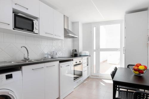 Yourhouse Blau Blue Sea View Apartment 1 3