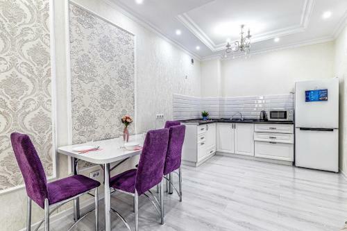 Botanical Garden Apartments