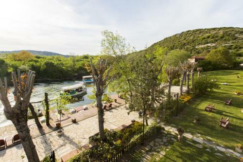 Posada Agva Greenline Guesthouse