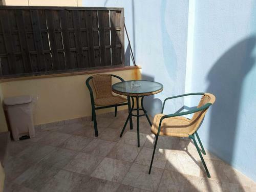 Frourio Apartments