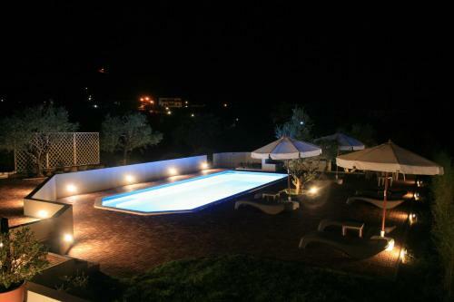 Venetiko Villas