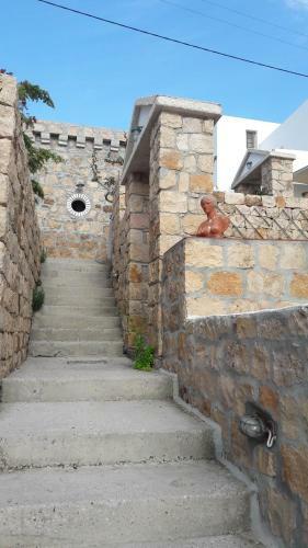 Hostal Alykes Studios