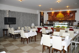 Ronax Hotel