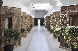 Ronax Hotel