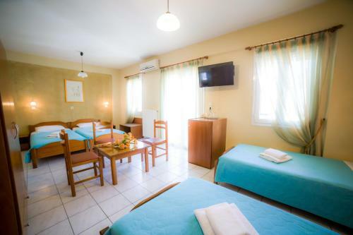 Hotel Tsironis Rooms