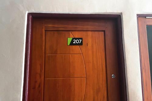 Hotel Almira Homestay Ambon Redpartner