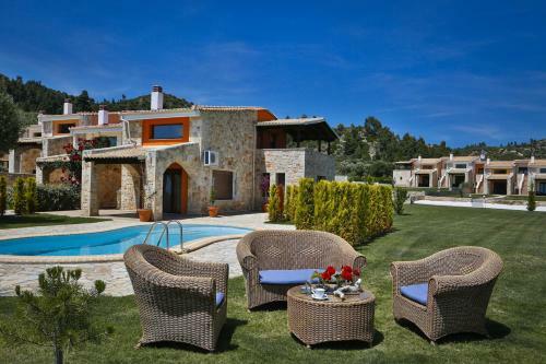 Nefeli Luxury Villas