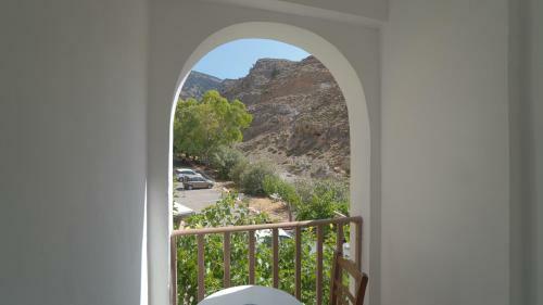 Ilingas Hotel