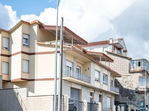 Idyllic Holiday Home In Combarro Near Seabeach