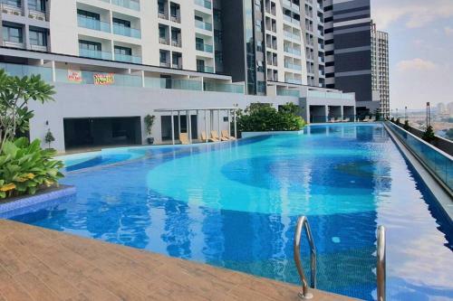 Apartamento Symphony Tower -simfo 8- "free Wifi, Parking, Netflix"
