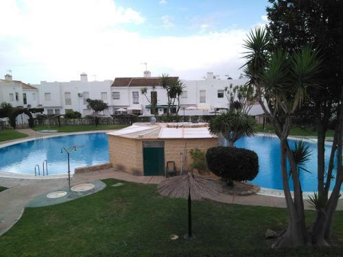 Alojamiento Con Piscina Para Grandes Grupos