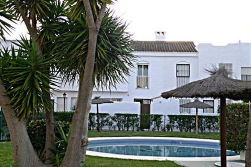 Alojamiento Con Piscina Para Grandes Grupos