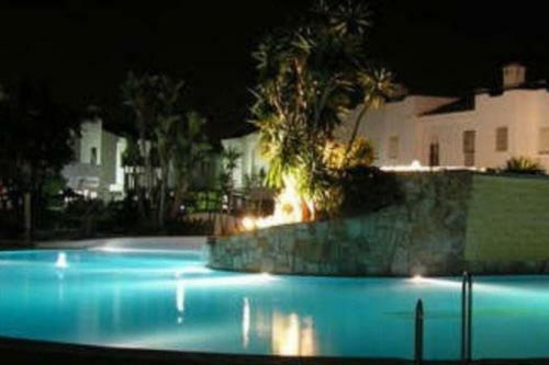 Alojamiento Con Piscina Para Grandes Grupos