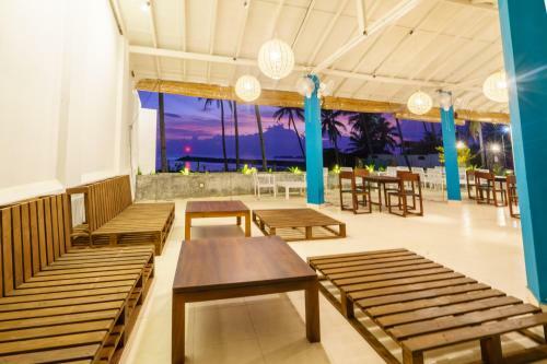 Hotel Shangrela Beach Resort By Ark