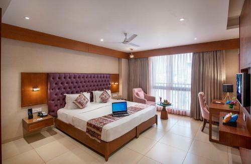 Hotel Sk Lords Eco Inn Ahmedabad
