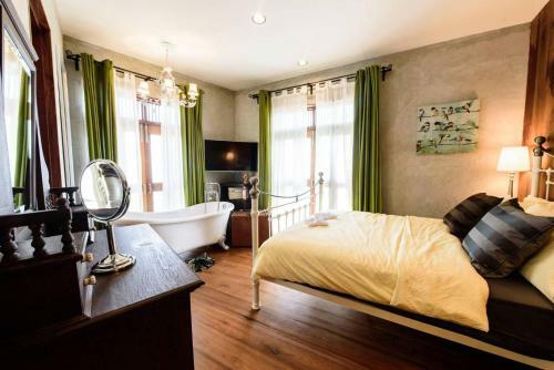 Hotel Roomquest Rimrabeang And Suite