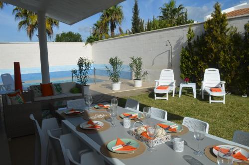 Villa Luxury Ocean View 100m From The Beach And Pool !!!