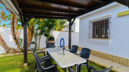 Chalet La Raya Conil de La Frontera By Ruralidays