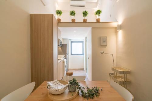 Hotel Vista Studio Loft Suites (Staycation Approved)