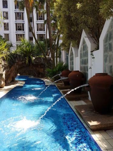 Oriental Tropics Private Forest View