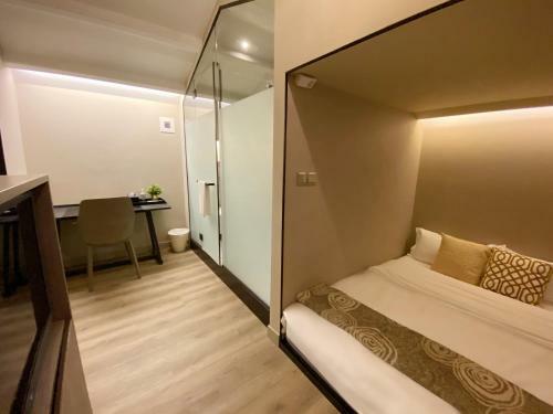 Hotel St Signature Jalan Besar (7 Hours: 9am-4pm)
