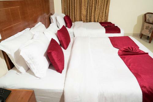 Hotel La Bella Resort ?? ???? ???????