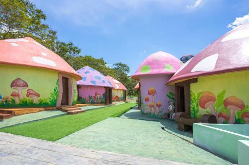 Mushroom Villa