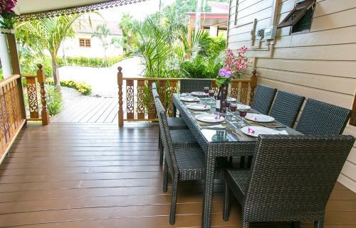 Palm Haven 3 Bedroom, Private Peaceful Pool Villa