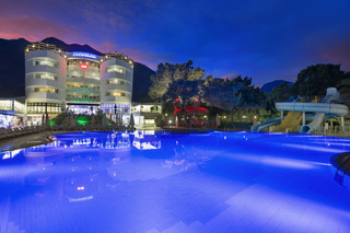 Catamaran Resort Hotel