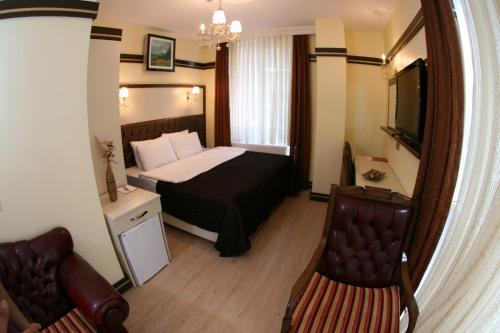Gloria Tibi Hotel