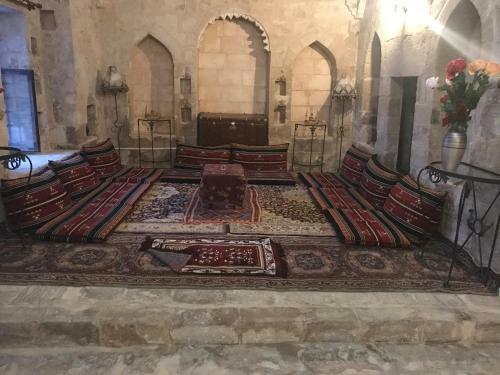 Hostal Kasr-i Abbas Hotel