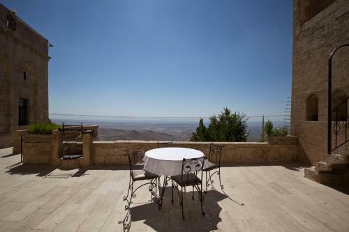 Hostal Kasr-i Abbas Hotel