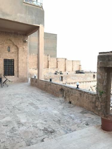 Hostal Kasr-i Abbas Hotel