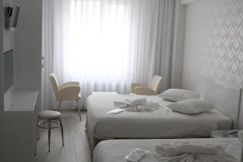 Cinas Hotel