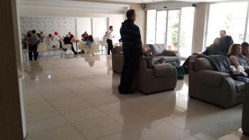 Cinas Hotel