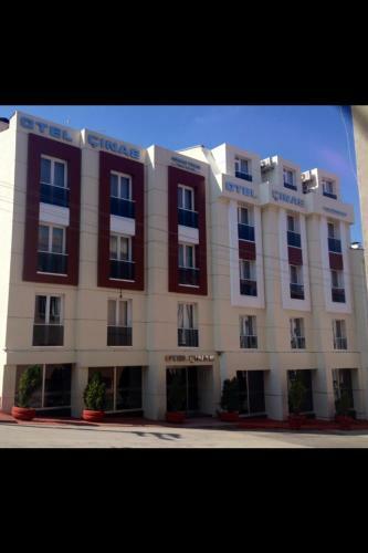 Cinas Hotel