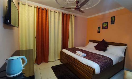 Lalit Home Stay