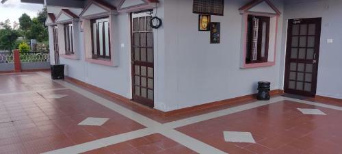 Milind Home Stay