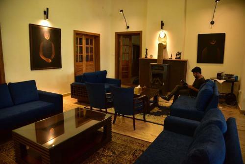 Room In A British Bungalow Homestay